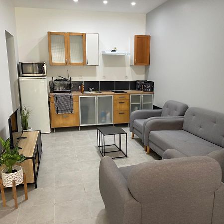 Rdc - Appartement F3 Villiers Le Bel 95 Proche De Paris Roissy المظهر الخارجي الصورة