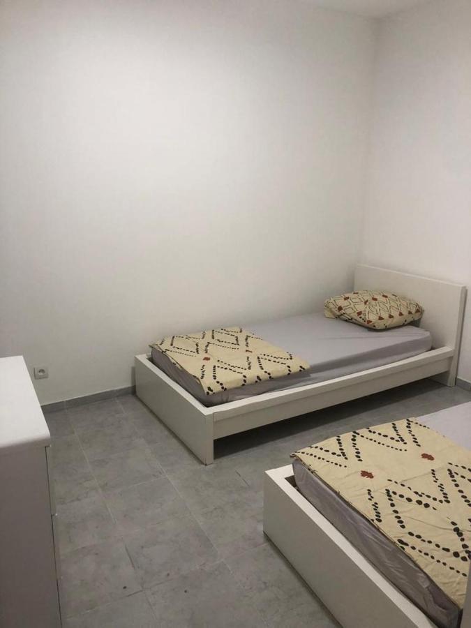 Rdc - Appartement F3 Villiers Le Bel 95 Proche De Paris Roissy المظهر الخارجي الصورة